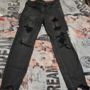 American Eagle Outfitters Women’s Black Distressed Skinny Jeans